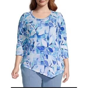Alfred Dunner new without tags Large Blue Floral 3/4 Sleeve Top Embellished Neck